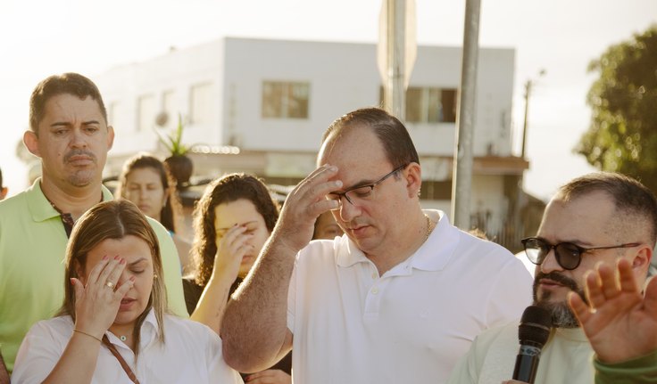 Leandro Silva e 1ª dama Samyra participam da maior Romaria de Pe. Cícero de todos os tempos