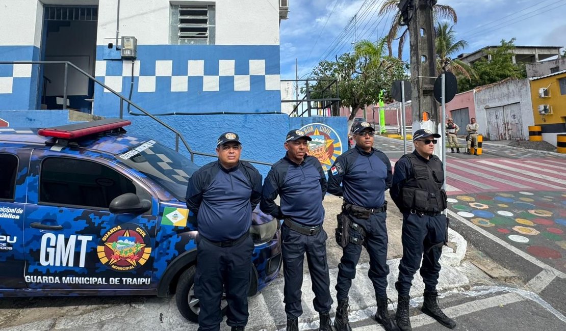 Guarda Municipal de Traipu recebe novo fardamento em ação de valorização da corporação