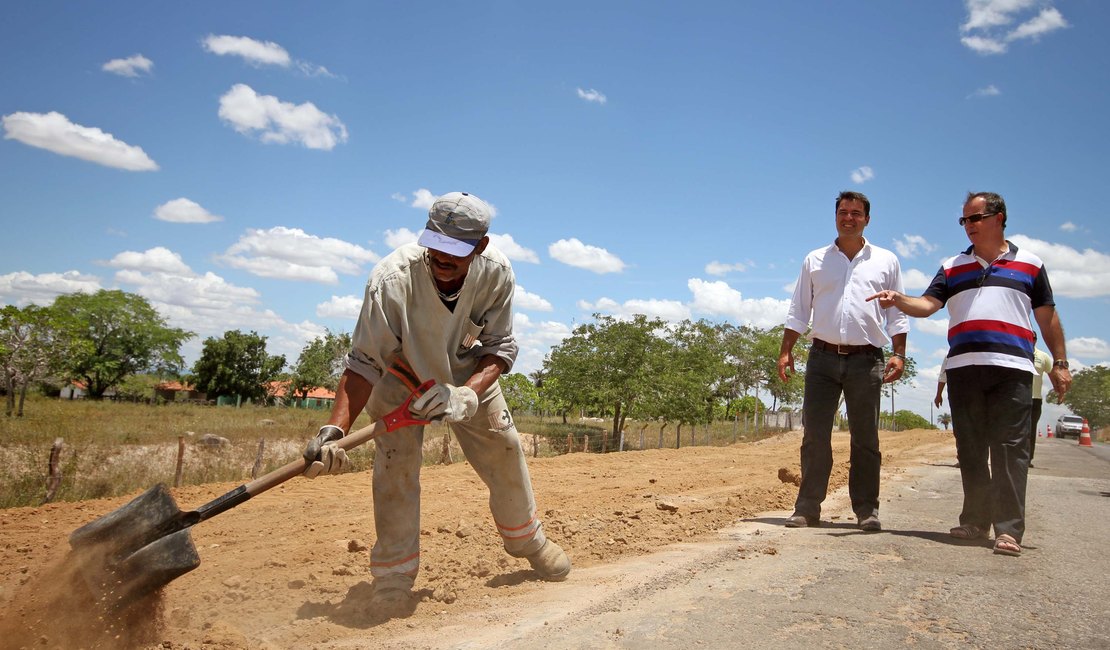 Novo acesso de Inhapi desenvolve agricultura e facilita atendimento médico de urgência