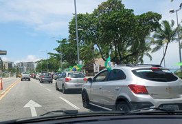 Em Maceió, apoiadores saem às ruas e fazem carreata pró-Bolsonaro