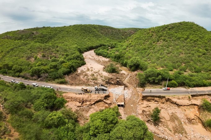 Força-tarefa promete liberar Centro Histórico e AL-225, em Piranhas, até sexta-feira