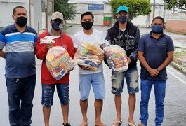 Coruripe paga última parcela das rescisões e doa cestas básicas a atletas de Alagoas