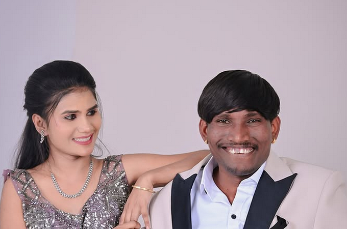 O galã tem dona: Suraj Chavan, homem considerado o mais bonito da Índia, se casa