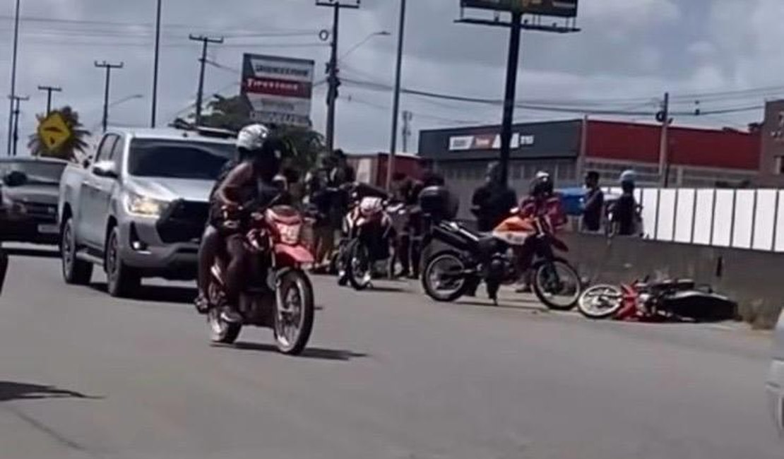 Jovem morre após acidente provocado por fios soltos na AL-110, em Arapiraca