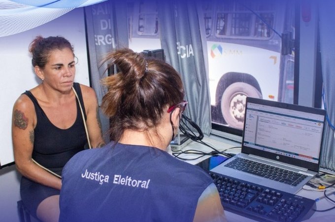 TRE leva serviços eleitorais para pessoas em situação de rua de Maceió