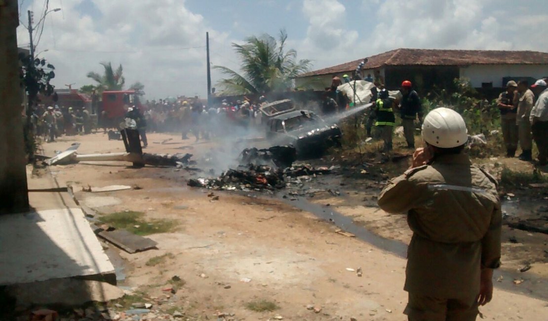 Helicóptero que caiu em Maceió tinha licença de vôo até 2020, afirma Anac