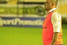 Foiani exalta os jovens da base, prega respeito ao River e pede inteligência tática aos seus atletas