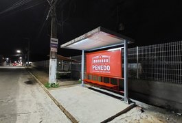 SIPE instala iluminação nos novos abrigos de ônibus da zona urbana de Penedo