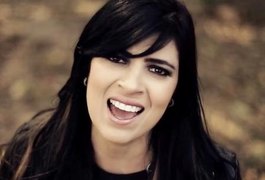 Com agenda em Alagoas, cantora gospel Fernanda Brum sofre acidente de carro no Rio