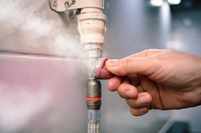 Vazamento de gás paralisa plataforma da Petrobras na Bacia de Campos