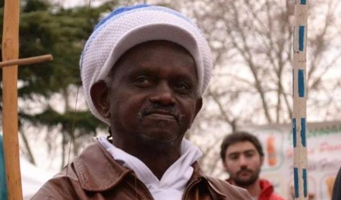 Mestre de capoeira é assassinado a facadas após declarar apoio ao PT