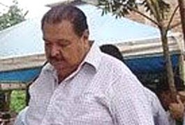 Bandidos rendem família de ex-prefeito de Palmeira dos Índios e roubam veículo