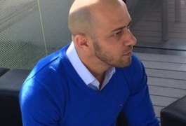 Papo com Pato vai definir o futuro dele no Corinthians