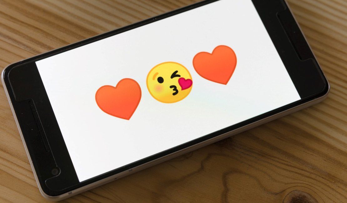 Namoro online é solução cada vez mais utilizada na busca pelo romance