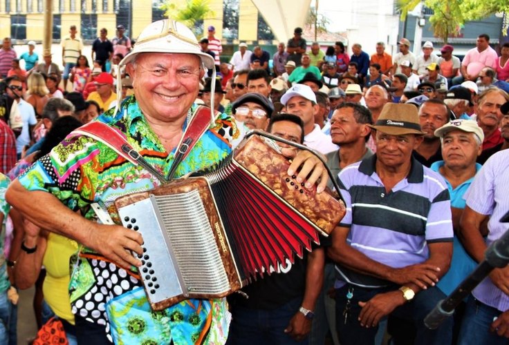 Fabiano Leão aprova projeto para homenagear o forrozeiro Afrísio Acácio