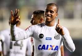 CRB acerta com o atacante colombiano Jonathan Copete, ex-Santos, Vélez e Atlético Nacional