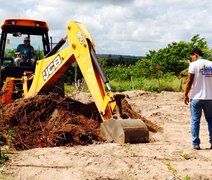 Prefeitura de Feira Grande inicia trabalho para construção de casas na aldeia Tingui Botó