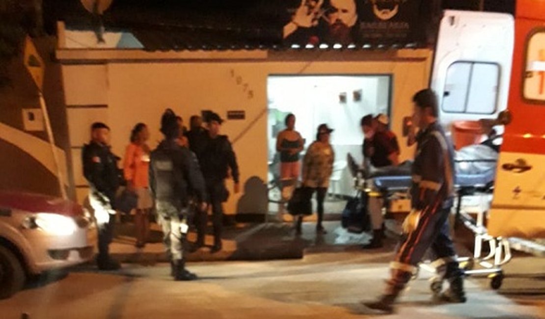 Após discussão, homem é atingido por golpe de facão no Alto do Cruzeiro, em Arapiraca