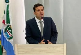 Marcelo Palmeira consolida apoio e desponta como favorito em disputa pela presidência da Câmara de Maceió