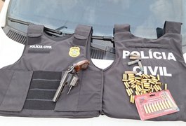 PC cumpre mandado e prende suspeito de homicídios no Agreste