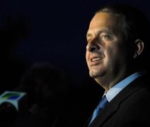 TSE manda tirar do ar página com propaganda eleitoral de Campos