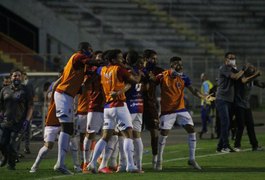 Paraná surpreende CSA, vence e segue vivo na luta contra o rebaixamento