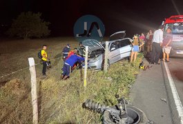 Acidente entre Palio e Jeep deixa quatro feridos na AL-115