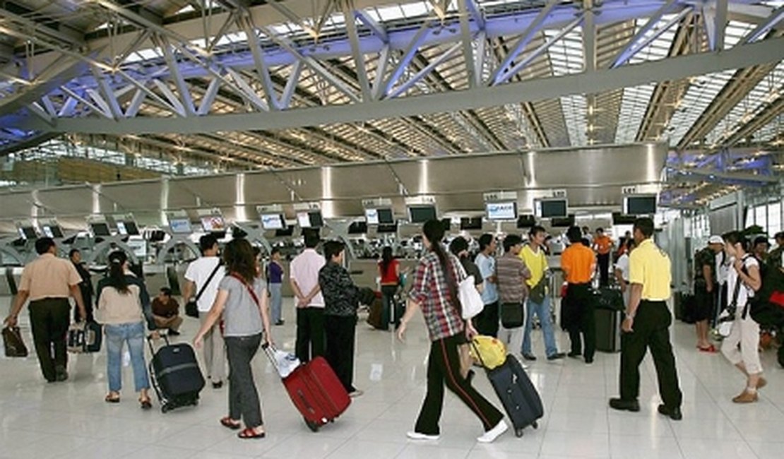 Passageiro terá que pagar por bagagem em voos a partir do ano que vem