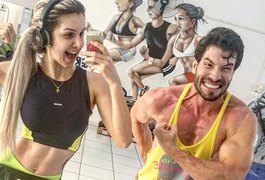 Ex-BBB Roni aparece supermusculoso em academia