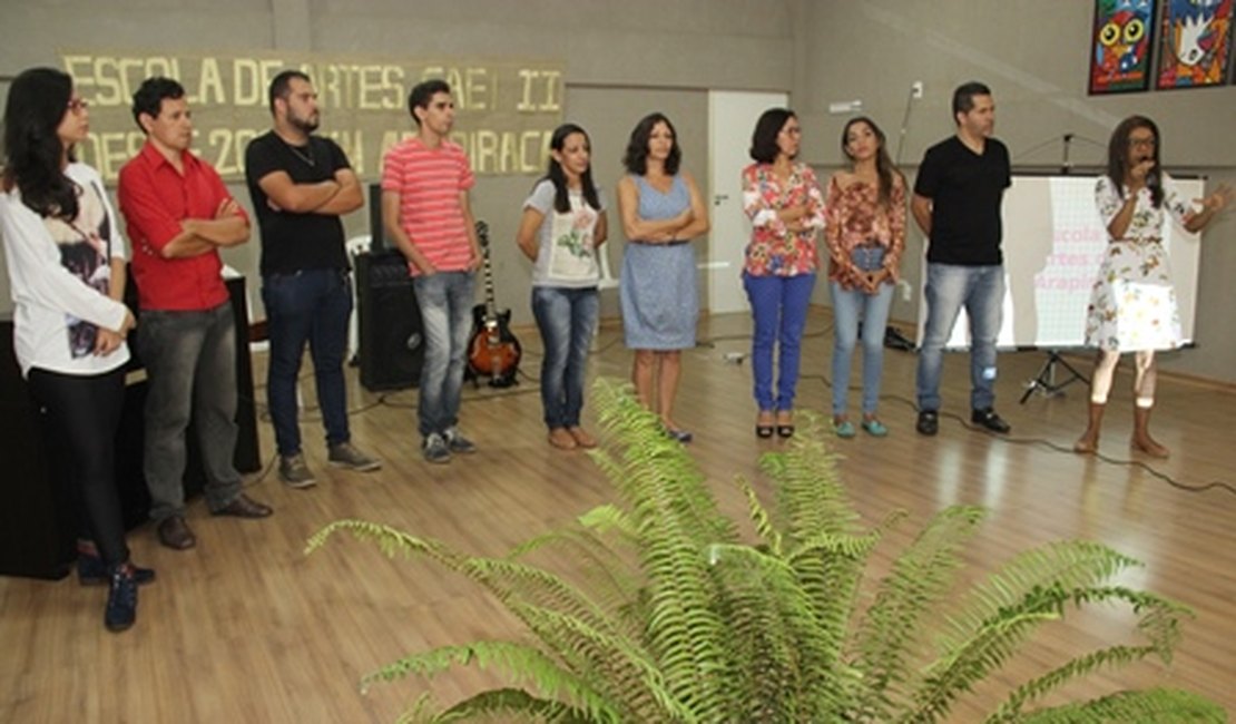 Contando com teatro, Escola de Artes realiza aula inaugural