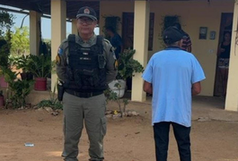 Idoso de 75 anos condenado por estupro de vulnerável é localizado e preso no Sertão