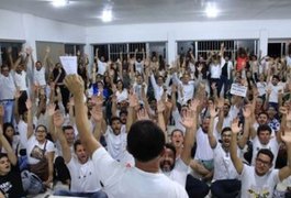 Após assembleia, jornalistas de Alagoas decidem manter greve geral