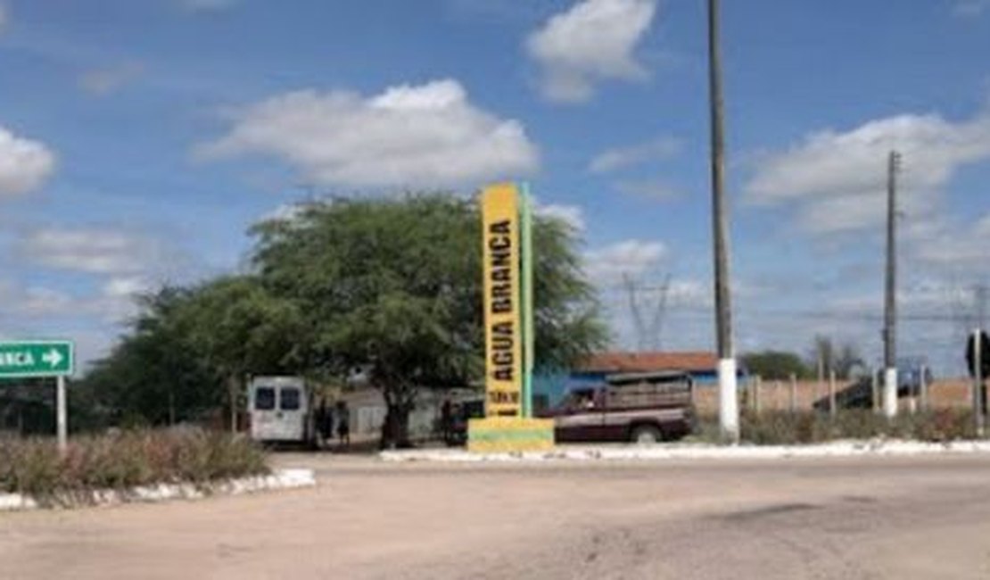 MPC investiga quatro prefeituras alagoanas por gasto de R$ 1,5 mi com shows musicais