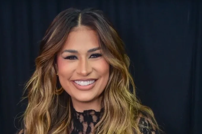 Simone Mendes revela susto após hotel em Dubai ser atingido por míssil