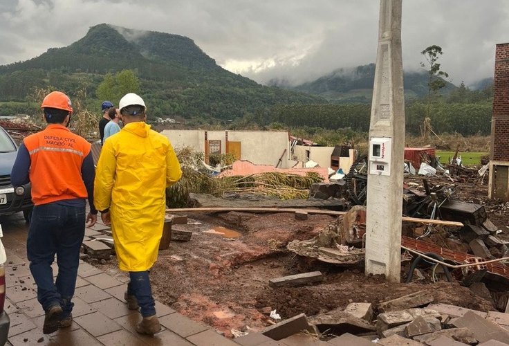 Prefeitura de Maceió envia Defesa Civil Municipal ao Rio Grande do Sul para ajuda humanitária