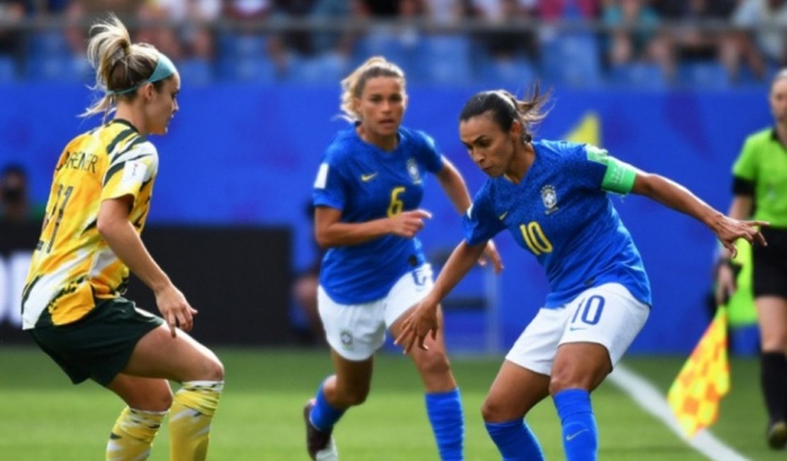 Marta faz gol, mas Brasil sofre e perde para a Austrália por 3x2 de virada na Copa Feminina