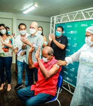 Campanha de vacinação contra o Coronavírus em Penedo avança e ultrapassa meta