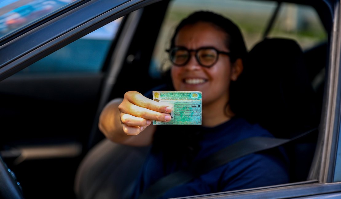 Inscrições abertas: Detran disponibiliza mais de 3.500 vagas para CNH do Trabalhador