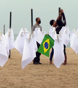 Brasil ultrapassou marca de 600 mil mortes por covid-19 nesta sexta-feira