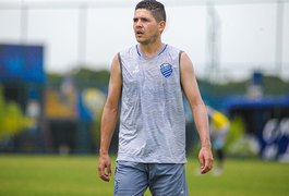 Diego Renan tem renovação de contrato confirmada pelo CSA