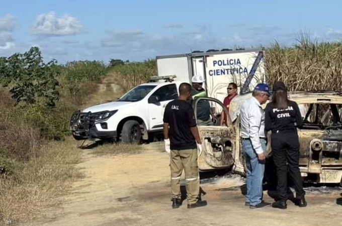 Corpo carbonizado é encontrado em carro incendiado no interior alagoano; vítima pode ser líder comunitário desaparecido