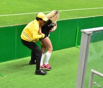 Miss Bumbum lamenta denúncia ao STJD contra o Grêmio