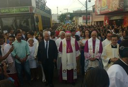 |Vídeo| Fiéis acompanham procissão de Nossa Senhora do Bom Conselho em Arapiraca