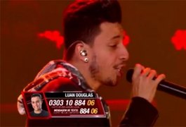 Internautas reclamam e Globo recoloca participante do ‘The Voice’ na competição após erro técnico