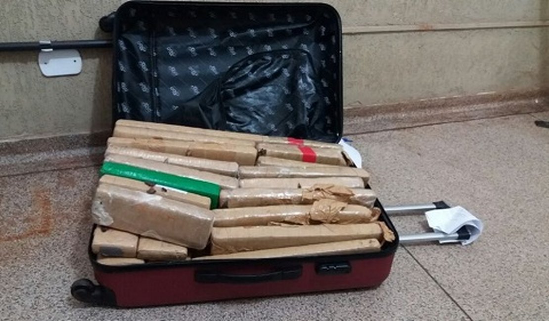 Alagoana é presa em terminal rodoviário do MS com quase 40 kg de maconha