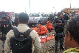 Motorista embriagado atropela idosos em ponto de ônibus