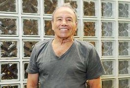 Globo proíbe Stênio Garcia de falar sobre vazamento de fotos