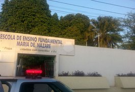 Bandidos pulam muro e assaltam escola em Arapiraca