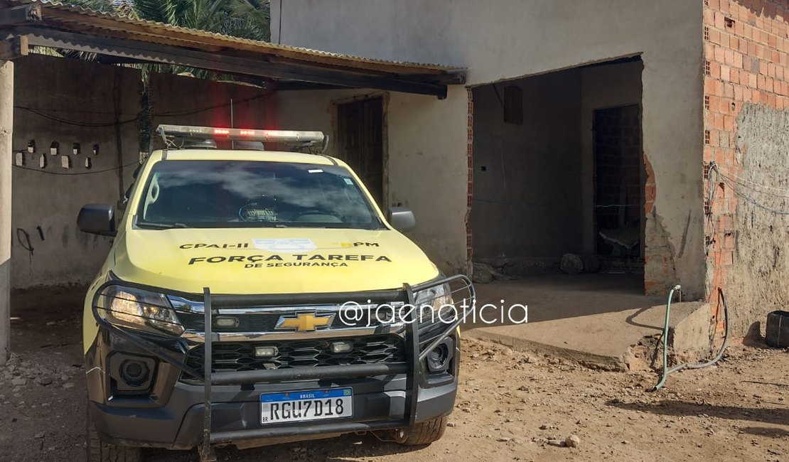 Pedreiro é morto a tiros em Lagoa da Canoa antes de sair para trabalhar em Arapiraca