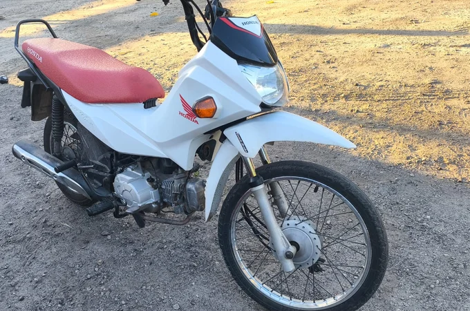 Homem é preso em flagrante por furto de motocicleta no bairro Jardim Tropical, em Arapiraca